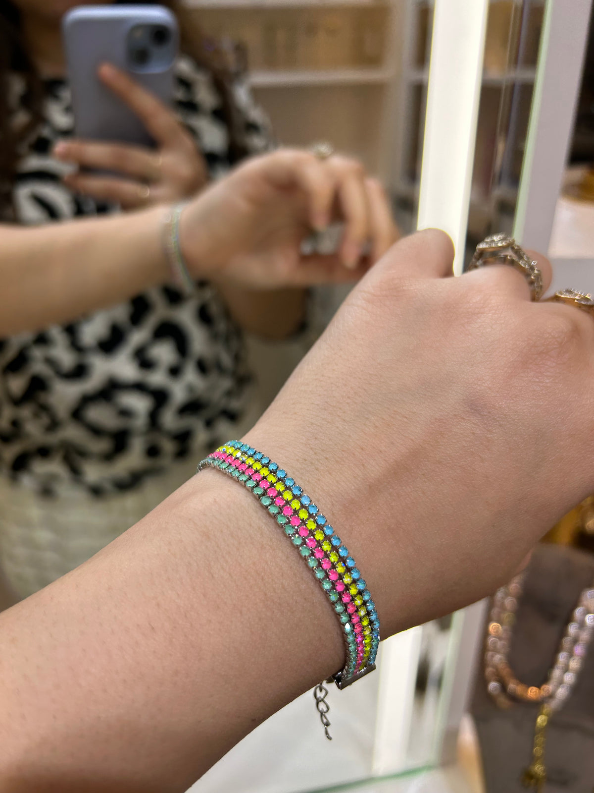 Multicolor daisyme tennis bracelet