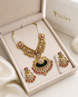 Anagha Maharani Kundan set