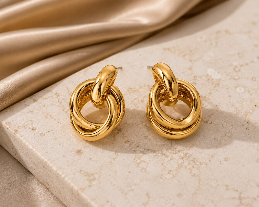Twistelle Golden earrings
