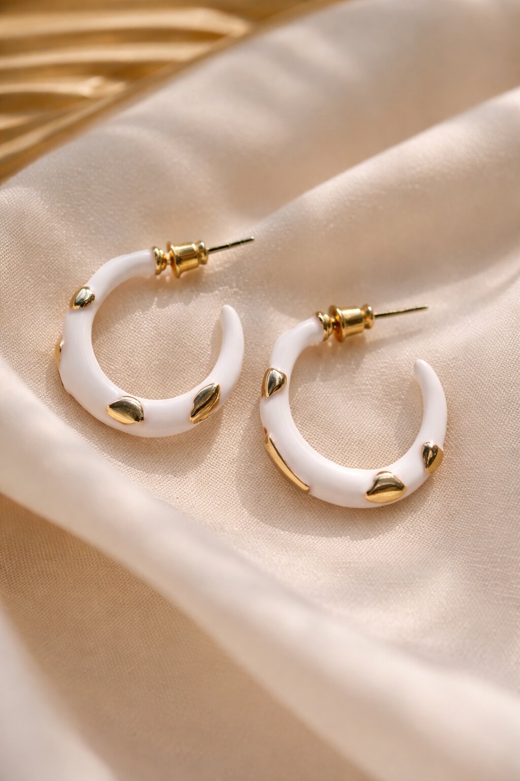 Elio Hoops