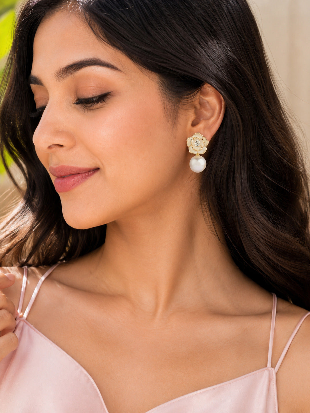 Petal Pearl Earrings
