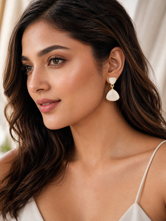 Trivory Earrings - white