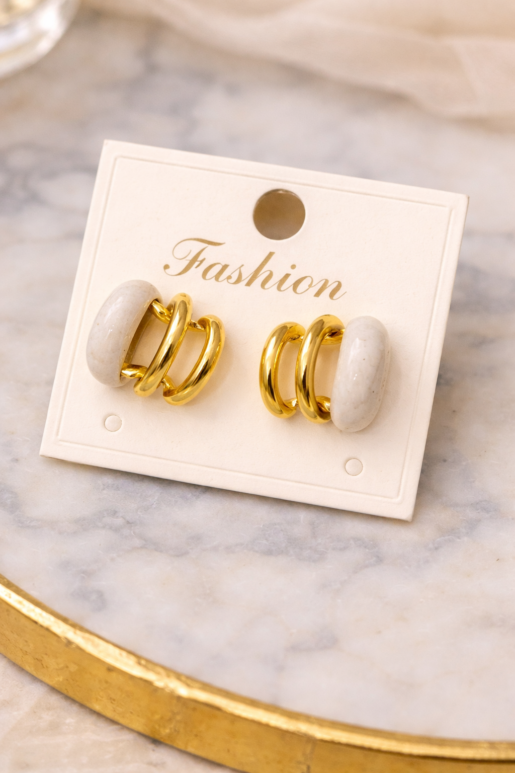 White maze earrings