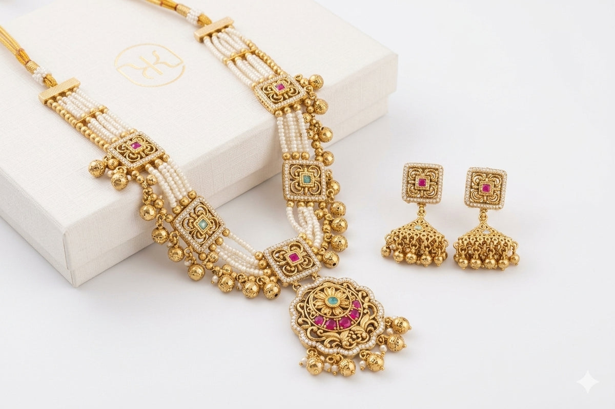 Saanvi Royale Set